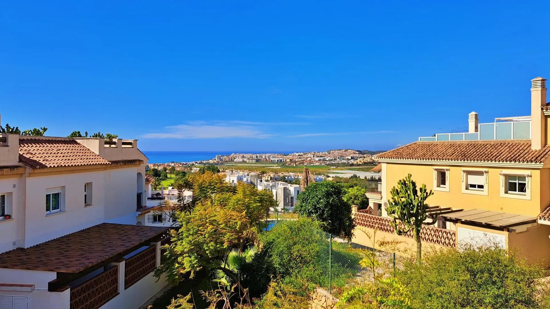 Apartamento Baviera Golf Velez Malaga İspanya